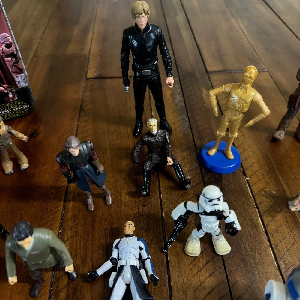 Star Wars Figures Lot The Force Awakens Vehicles Accessories Lunch  Box 28 Piece